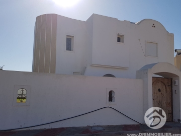L 239 -                            Vente
                           Villa avec piscine Djerba